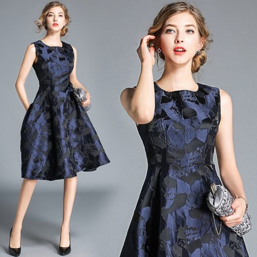 Retro Audrey Hepburn Jacquard Geometric Floral Dress|Suitable for a day or a night on the town. Pairs well with a Retro Radio Box Bag. Easy Returns | Free Shipping