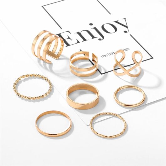 Minimalistic Styled Rings Set